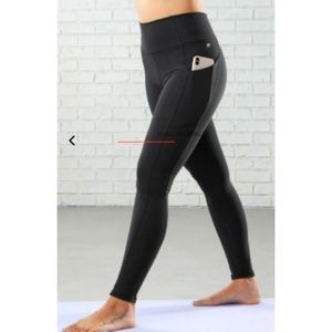 Oasis High-Waisted Legging